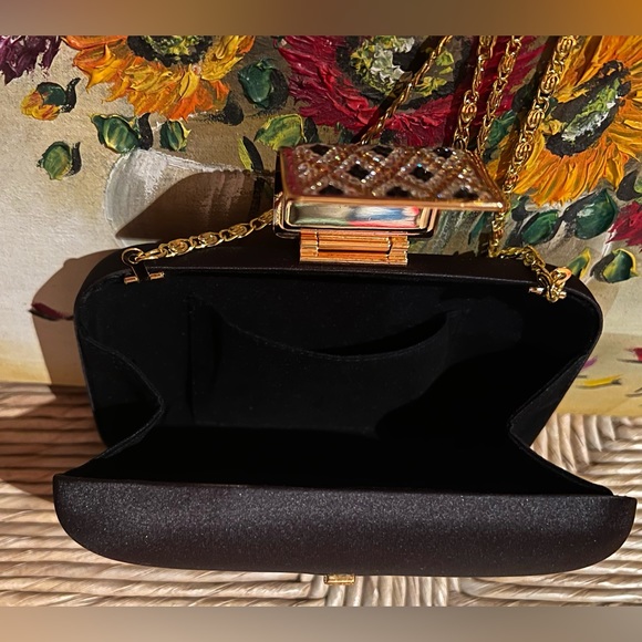 πSOLDπ EVENING BAG π HOST PICK π - Picture 9 of 13